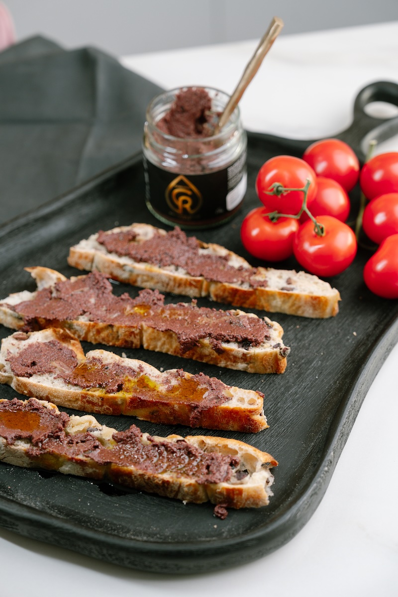 CORINTO olivová pasta Kalamata 175 g 6